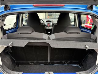 Voertuigafbeelding 6