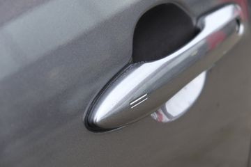 Voertuigafbeelding 36