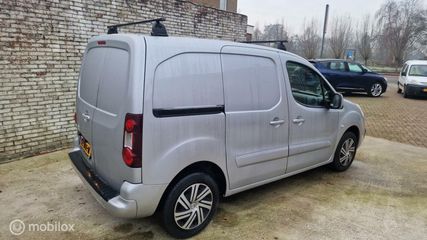 Voertuigafbeelding 8