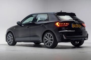 Voertuigafbeelding 2