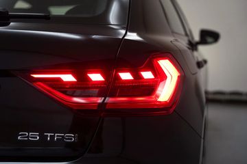 Voertuigafbeelding 31