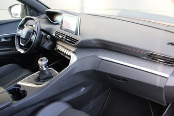 Voertuigafbeelding 2