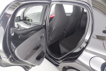 Voertuigafbeelding 16