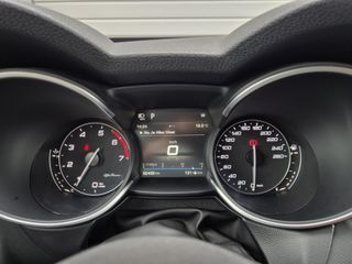 Voertuigafbeelding 25