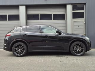 Voertuigafbeelding 4