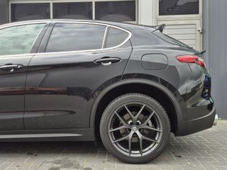 Voertuigafbeelding 7