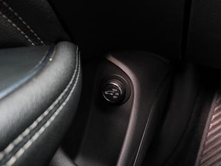 Voertuigafbeelding 25