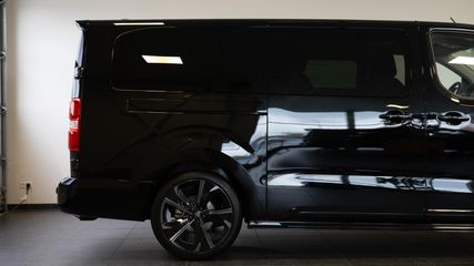 Voertuigafbeelding 6