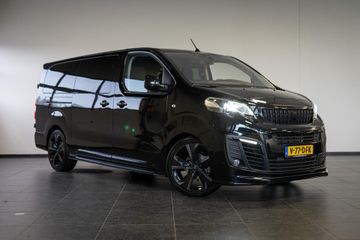 Voertuigafbeelding 8