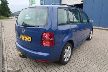 Voertuigafbeelding 4