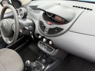 Voertuigafbeelding 28