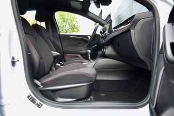 Voertuigafbeelding 33