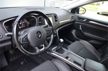 Voertuigafbeelding 8