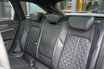 Voertuigafbeelding 38