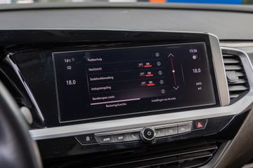 Voertuigafbeelding 38