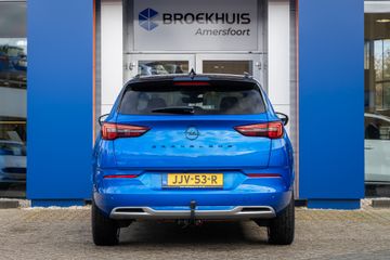 Voertuigafbeelding 4