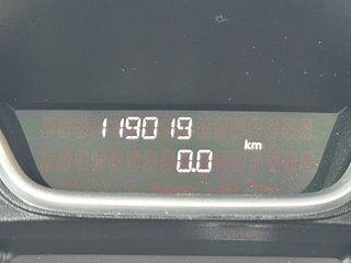 Voertuigafbeelding 8