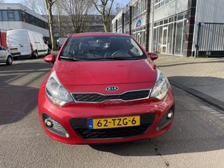 Voertuigafbeelding 8