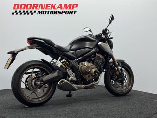 Voertuigafbeelding 15