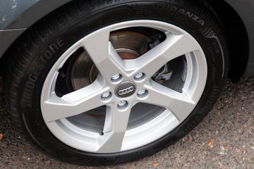 Voertuigafbeelding 10