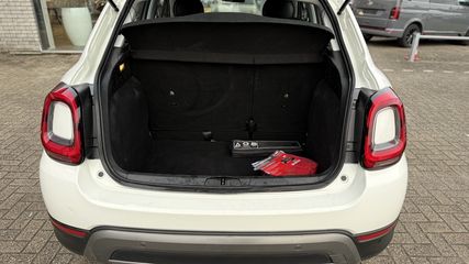 Voertuigafbeelding 17