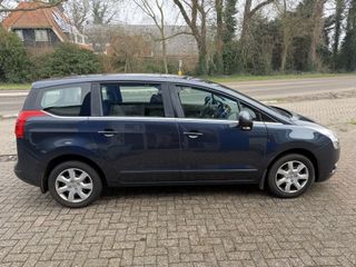 Voertuigafbeelding 5