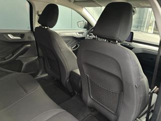 Voertuigafbeelding 38