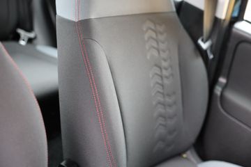 Voertuigafbeelding 12