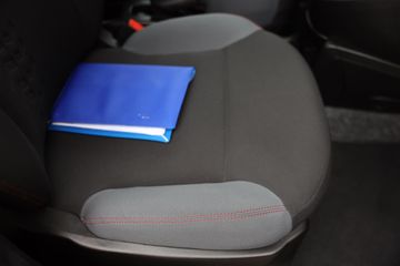 Voertuigafbeelding 8