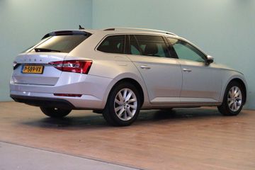 Voertuigafbeelding 2