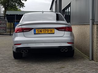 Voertuigafbeelding 3