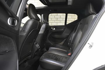 Voertuigafbeelding 24