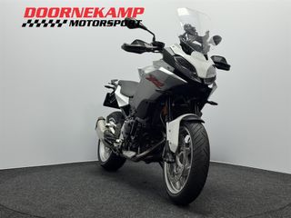 Voertuigafbeelding 3