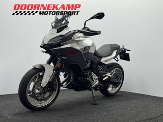 Voertuigafbeelding 6