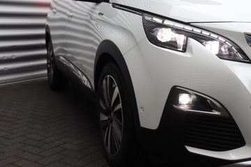 Voertuigafbeelding 17