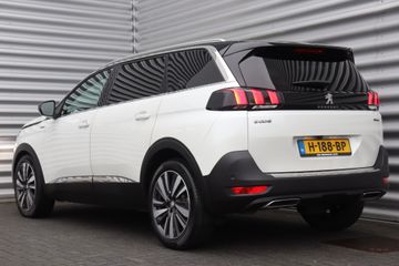 Voertuigafbeelding 8