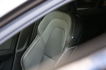 Voertuigafbeelding 18