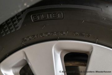 Voertuigafbeelding 10