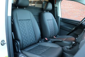 Voertuigafbeelding 8