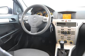 Voertuigafbeelding 8