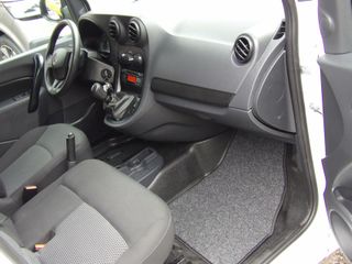 Voertuigafbeelding 11