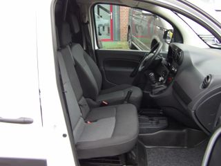 Voertuigafbeelding 9