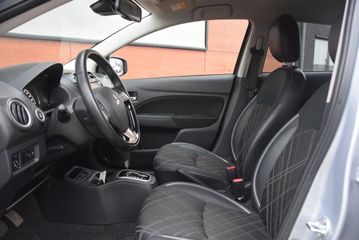 Voertuigafbeelding 11