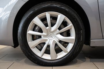 Voertuigafbeelding 3