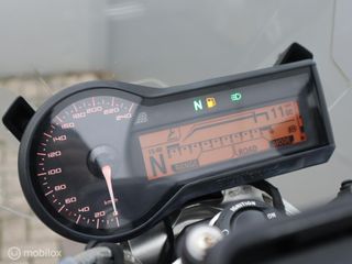 Voertuigafbeelding 4