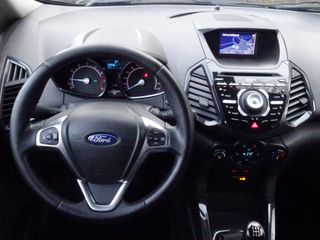 Voertuigafbeelding 9