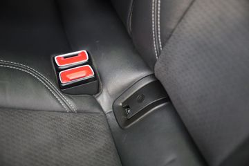 Voertuigafbeelding 34