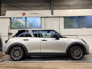 Voertuigafbeelding 22