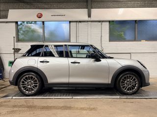 Voertuigafbeelding 28