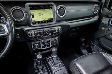 Voertuigafbeelding 9